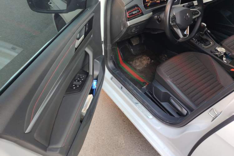 Used Volkswagen Lavida 2023 300TSI DSG Starry Full-Comfort Edition