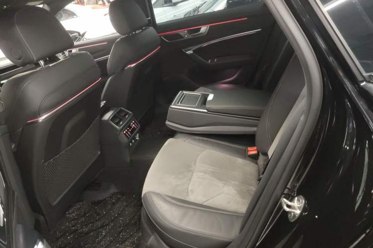 Used Audi A6L 2024 45 TFSI quattro Prestige Dynamic Edition
