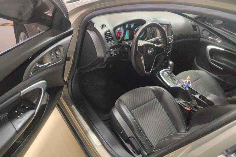 Used Buick Regal 2015 1.6T Leading Technology Model
