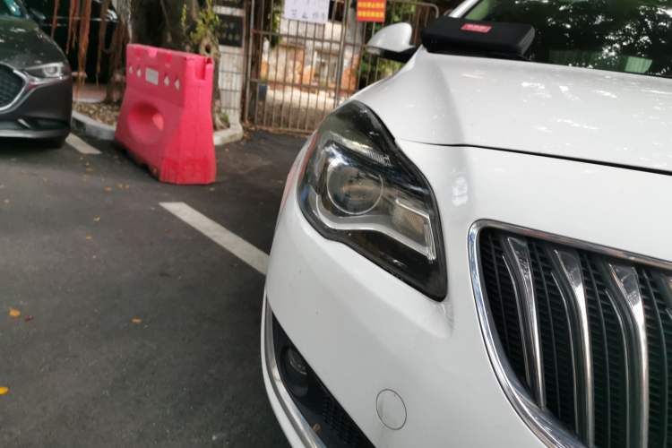 Used Buick Regal 2015 2.0L Leading Fashion Edition
