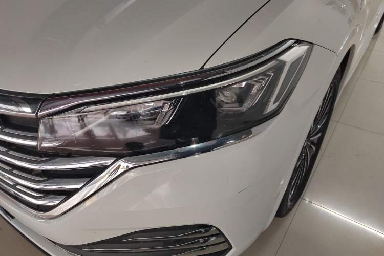 Used Volkswagen Viloran 2020 380TSI Prestige Edition
