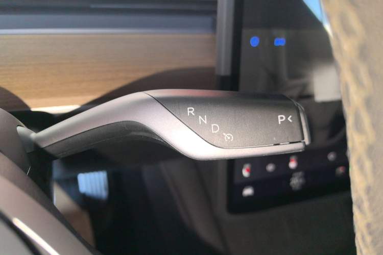 Used Tesla Model 3 2022 Rear-Wheel-Drive Version
