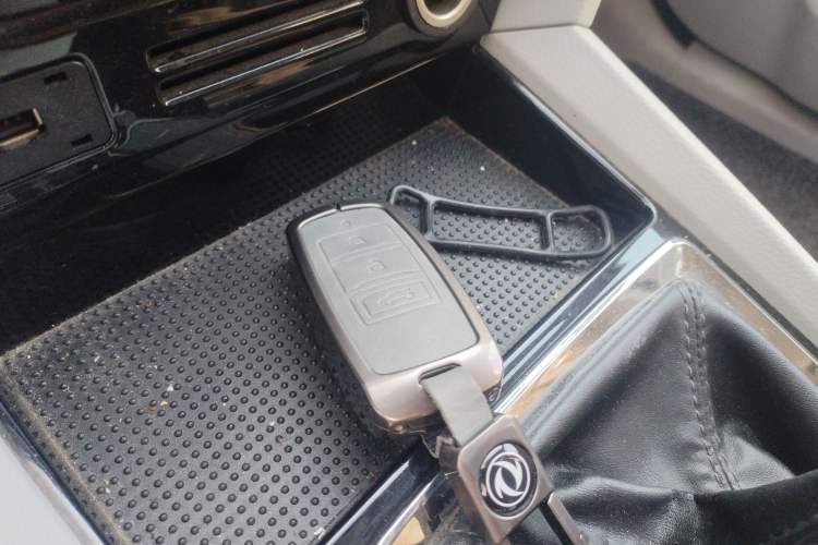 Used FORTHING Joyear S50 2017 1.5L Manual Luxury Model
