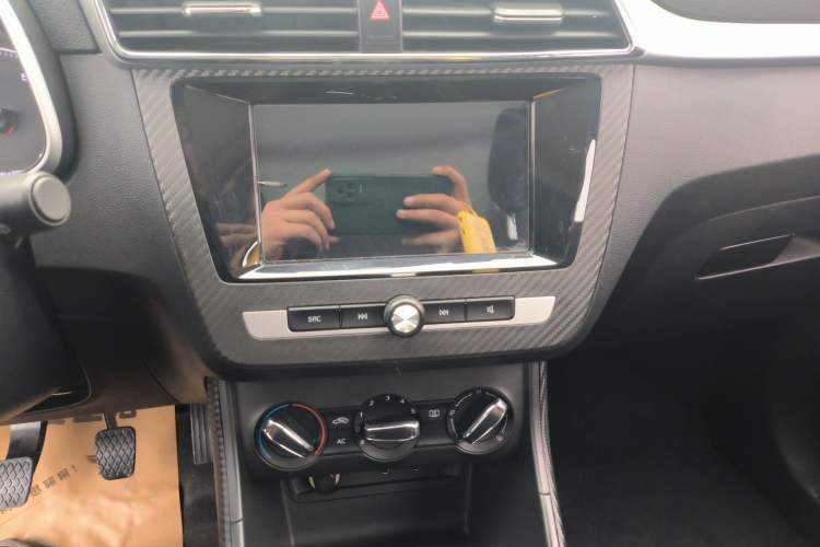 Used MG ZS 2017 1.5L Manual Luxury Edition
