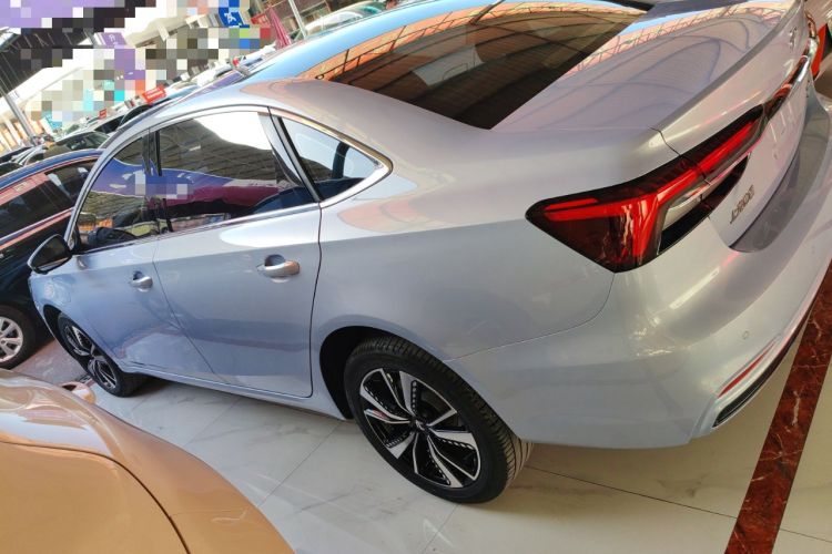 Used  ER6 2020 620 km Smart Edition
