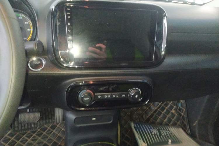 Used Roewe Clever 2021 302km Excellence Edition
