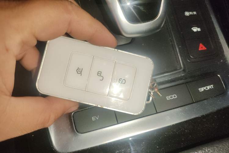 Used BYD Qin Pro New Energy 2019 DM Super Edition 1.5TI Automatic Smart Connect Speedy Model China VI Standard
