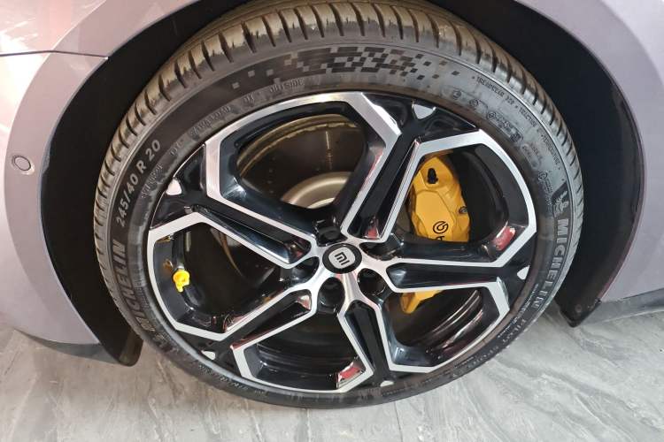 Used  SU7 2024 Four-Wheel Drive Ultra-Long Range Advanced Intelligent Driving Max Edition