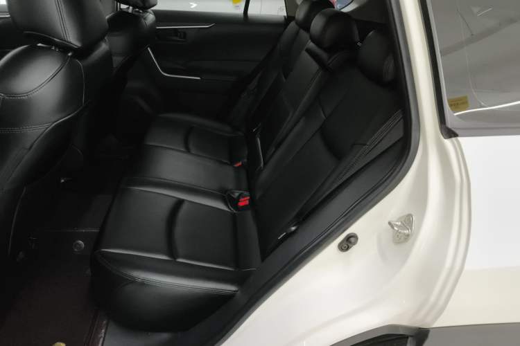 Used Toyota RAV4 2021 2.0L CVT Two-Wheel Drive Urban Edition