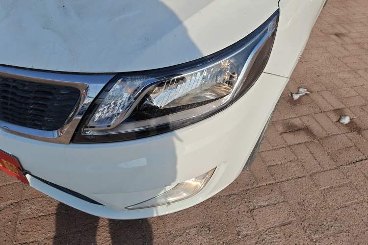 Used Kia K2 2012 Sedan 1.4L Automatic GLS Commemorative Edition
