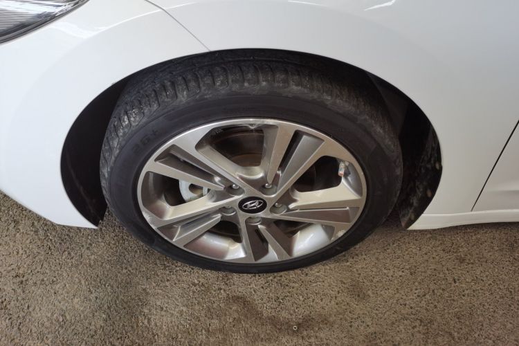 Used Hyundai Elantra 2016 1.6L Automatic ZhiXuan – Elite Version