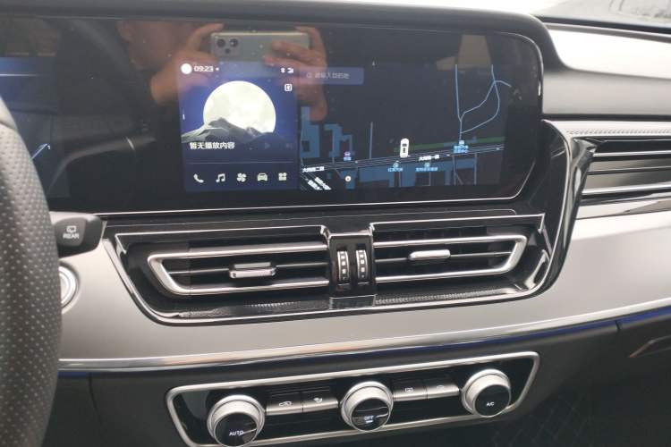 Used Hongqi HS5 2023 2.0T Qixiang Pro Edition