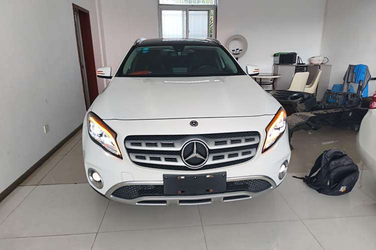Used Mercedes-Benz GLA 2017 GLA 220 4MATIC Fashion Model
