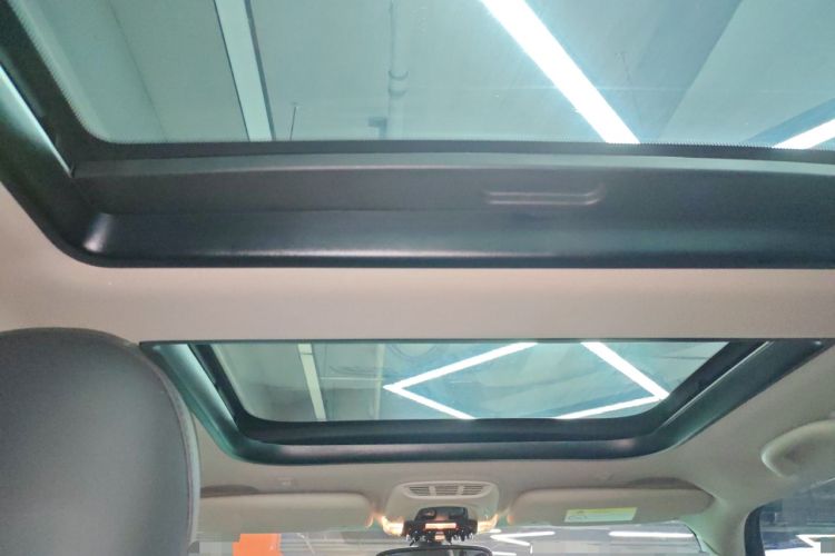 Used  MINI 2021 1.5T COOPER Classic Edition
