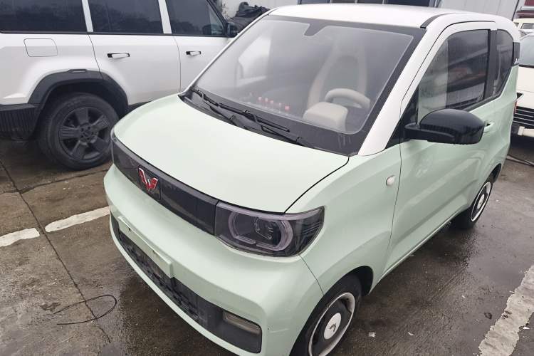 Used Wuling Hongguang MINIEV 2022 Macaron Premium Model – Lithium Iron Phosphate