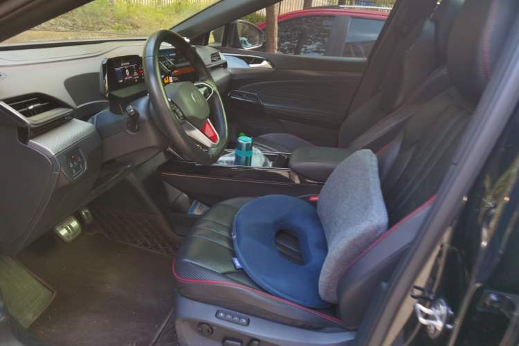 Used Volkswagen ID.6 X 2023 Ultra-Intelligent Long-Range Version
