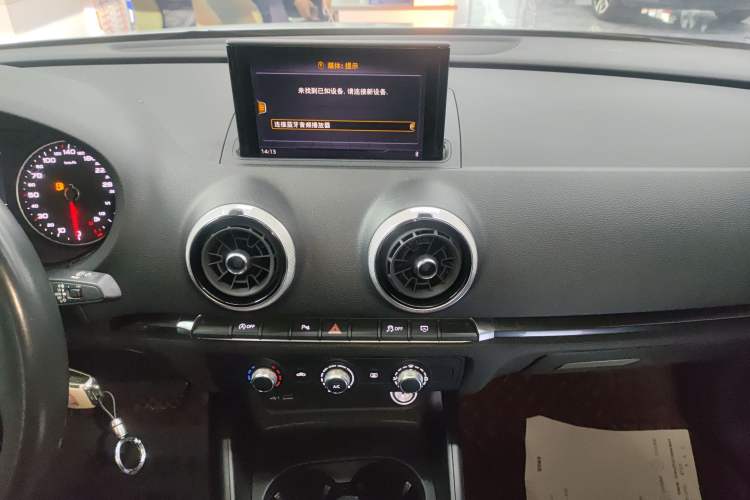 Used Audi A3 2020 Limousine 35 TFSI Fashion Edition China VI Emission Standard
