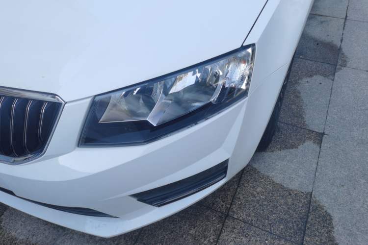 Used Skoda Octavia 2017 1.6L Automatic Smart Drive Edition