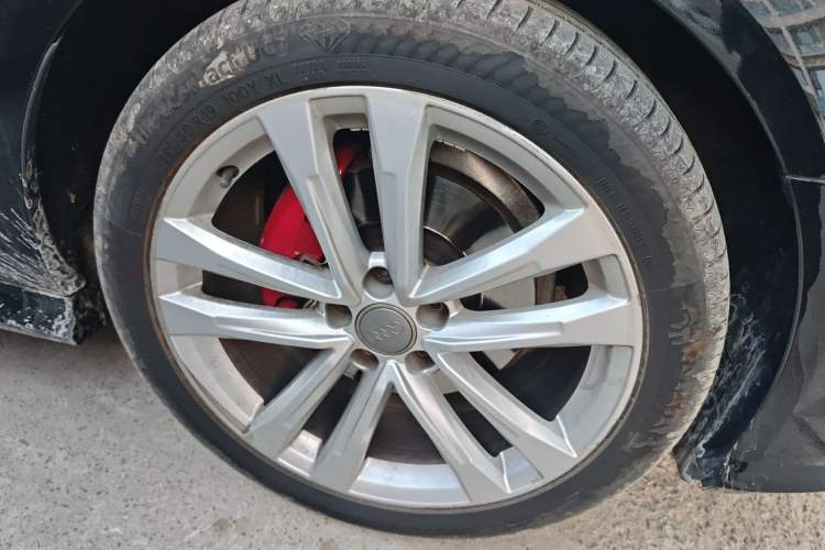 Used Audi A6L 2018 30th Anniversary Edition 35 TFSI Sport Edition
