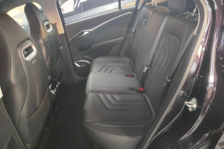 Used NETA U 2022 Zhi 400 Lithium-Nickel-Manganese-Cobalt Energy System
