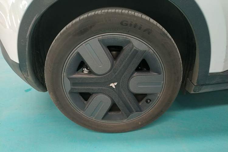 Used firefly firefly 2025 Free Edition
