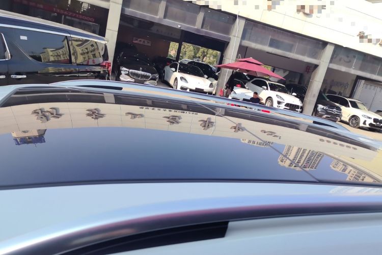 Used Volkswagen Tiguan L 2023 Facelifted 380TSI Automatic All-Wheel Drive R-Line Plus Version 7-Seater
