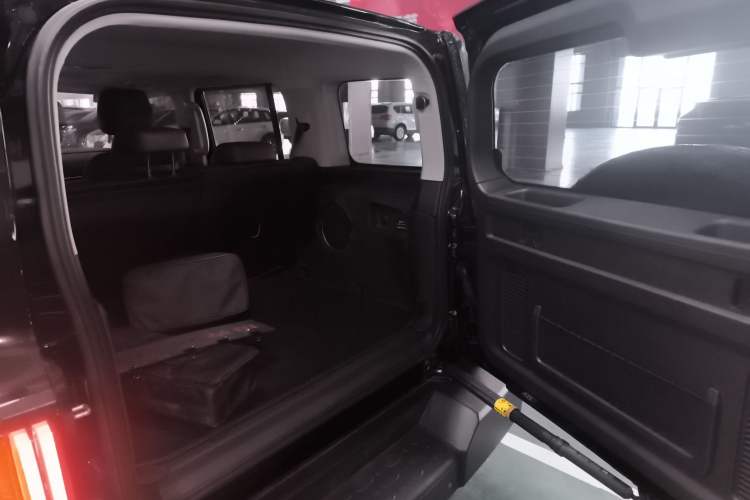 Used Tank 300 New Energy 2025 Hi4-T
