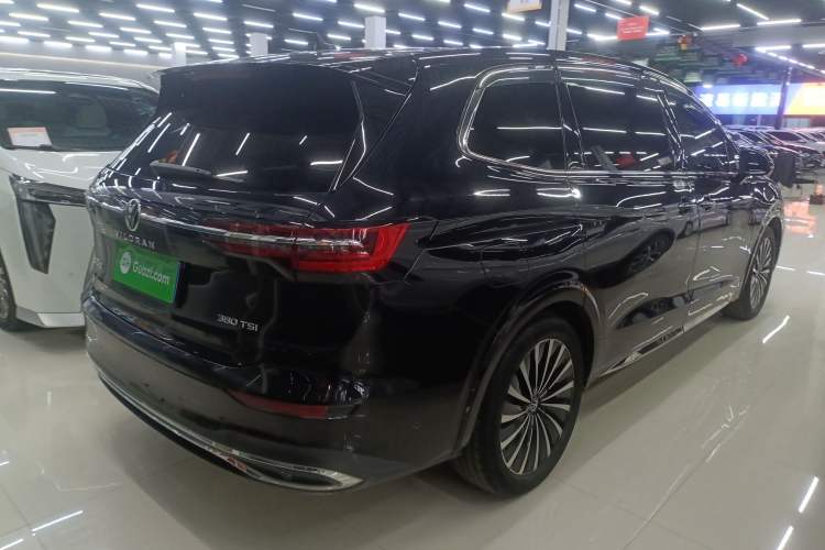 Used Volkswagen Viloran 2020 380TSI Prestige Edition
