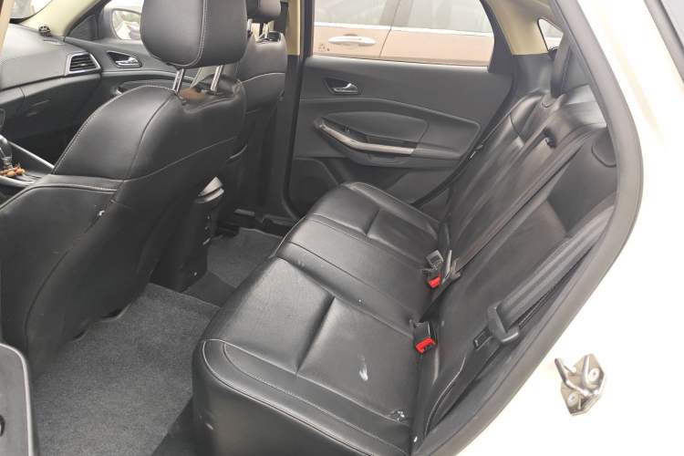 Used Ford Escort 2015 1.5L Automatic Fashion Model