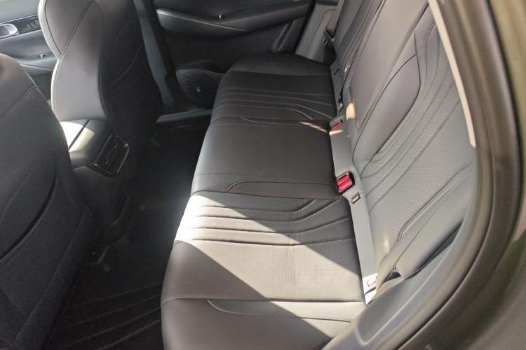 Used  E5 2024 530km Starship Edition
