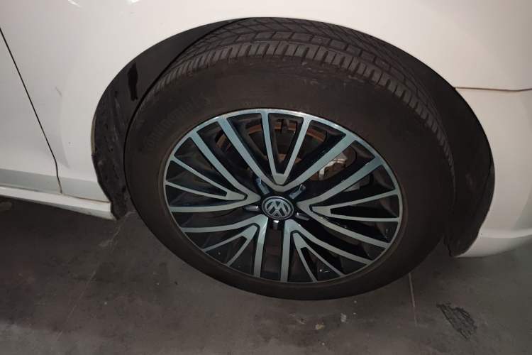 Used Volkswagen Lamando 2018 280TSI DSG Luxury Edition
