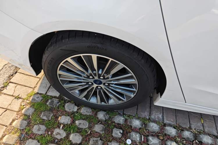 Used Ford Mondeo 2017 Facelifted EcoBoost 200 Luxury Version
