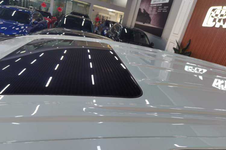 Used Buick GL8 2023 ES Lu Zun Deluxe Model
