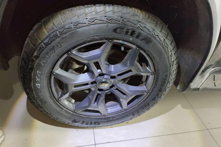 Used Jetour Traveler 2023 2.0T All-Wheel Drive CrossPRO+
