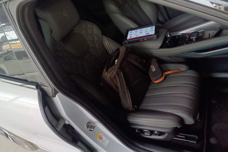 Used BYD Song L EV 2025 Intelligent Driving Version 662 km LiDAR Excellence Edition