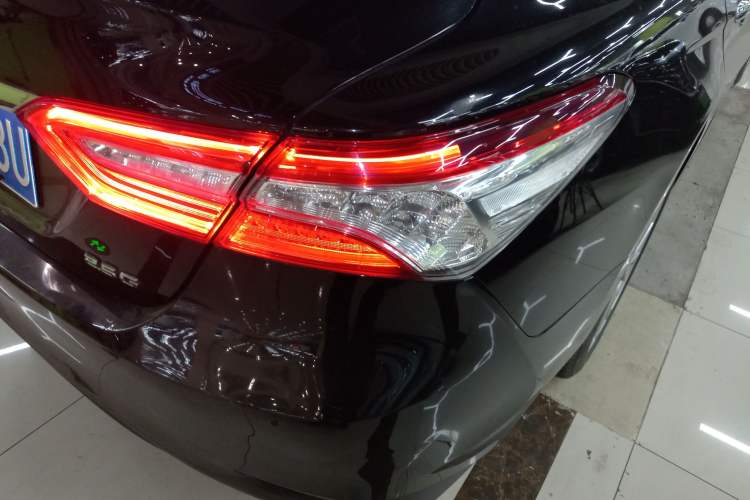 Used Toyota Camry 2018 2.5G Luxury Edition
