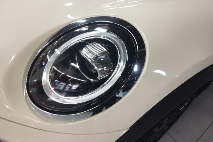 Used MINI MINI 2018 1.5T COOPER Classic Edition
