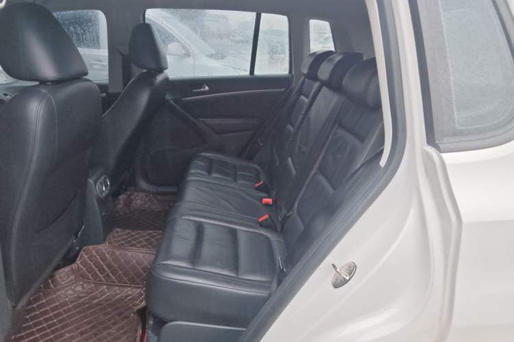 Used Volkswagen Tiguan L 2015 1.8TSI Automatic Two-Wheel Drive Comfort Edition