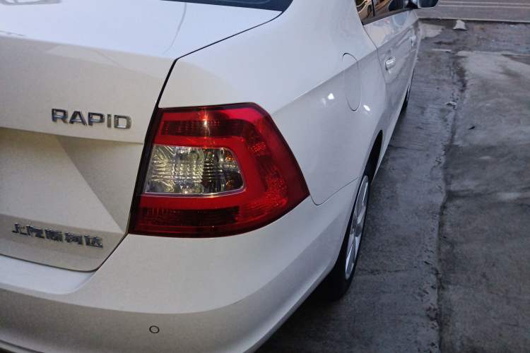 Used Skoda Rapid 2016 1.6L Automatic Chuanxing Edition
