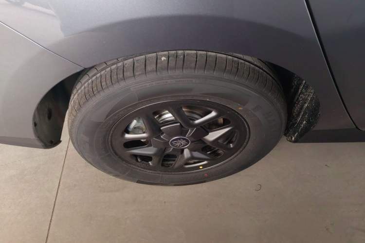 Used BYD Qin PLUS 2025 DM-i Smart Drive 55KM Leading Model