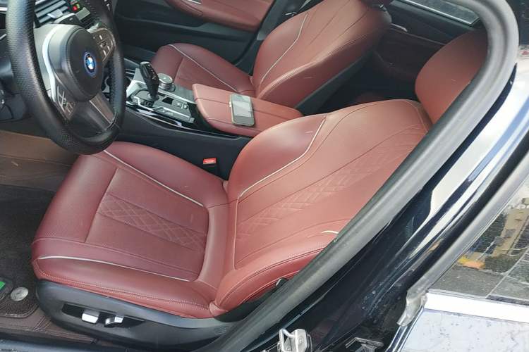 Used BMW 5 Series New Energy 2022 Second Facelift 535Le M Sport Package
