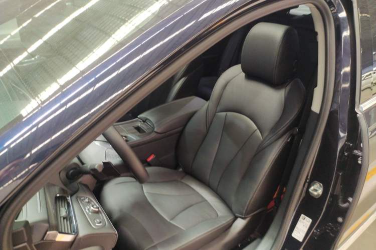 Used Buick LaCrosse 2022 552T Luxury Version
