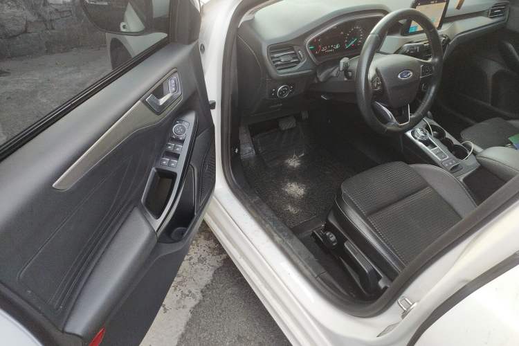 Used Ford Focus 2020 Sedan EcoBoost 180 Automatic Trend Edition