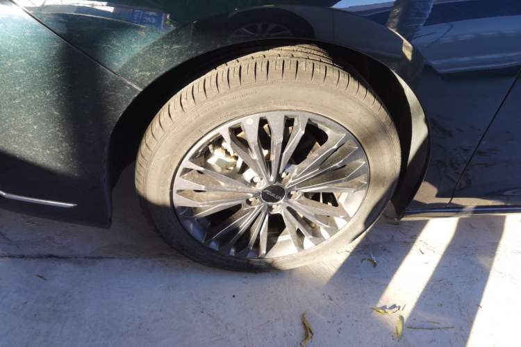 Used Dongfeng Aeolus Yixuan MAX 2023 1.5T Super-Powered Dad Edition
