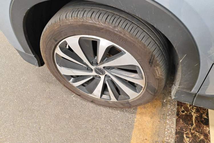 Used BYD Song PLUS New Energy 2024 HONOR Edition DM-i 110km Flagship PLUS
