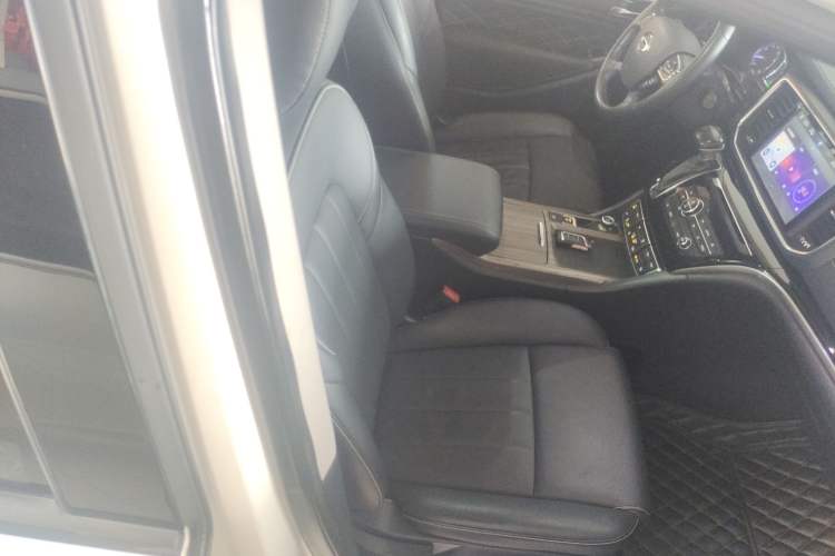 Used GAC Trumpchi M8 2020 390T Deluxe Edition
