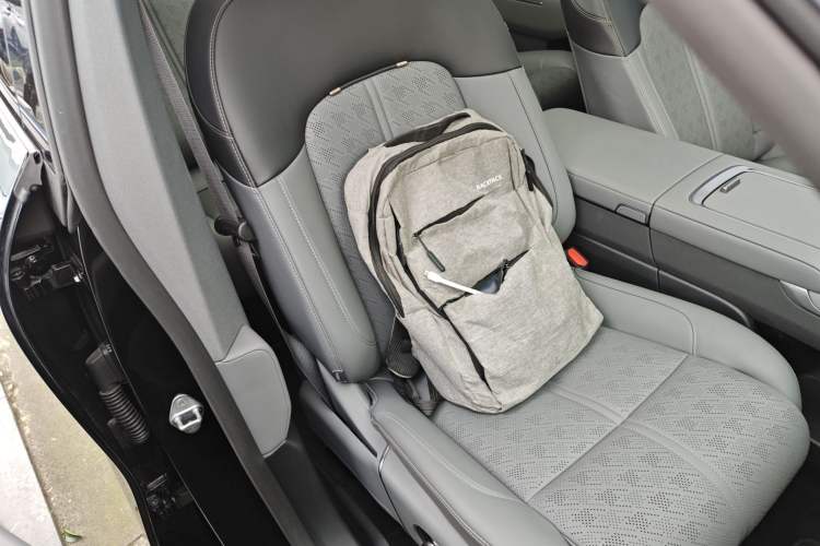 Used Zeekr 7X 2025 75 kWh Rear-Wheel Drive Intelligent Driving Version