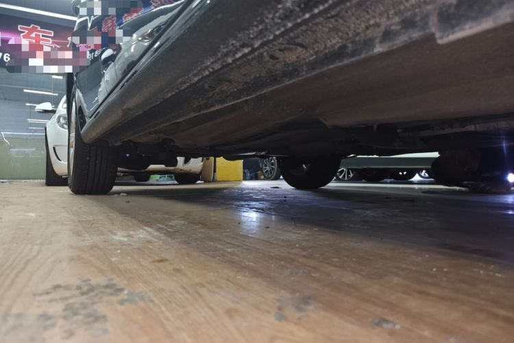 Used Volkswagen Lavida 2015 1.6L Manual Fashion Edition
