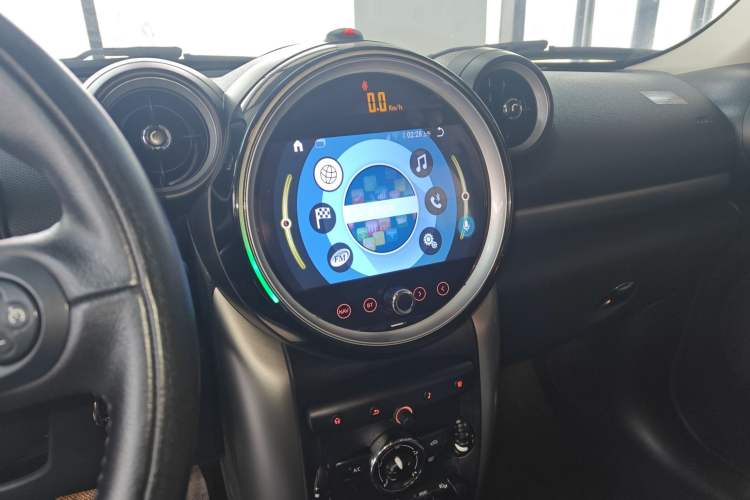 Used  Countryman 2014 1.6T COOPER ALL4 Fun
