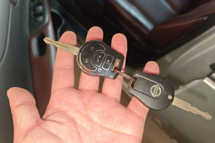 Used Nissan Tiida 2015 1.6T M-CVT GTS Limited Edition
